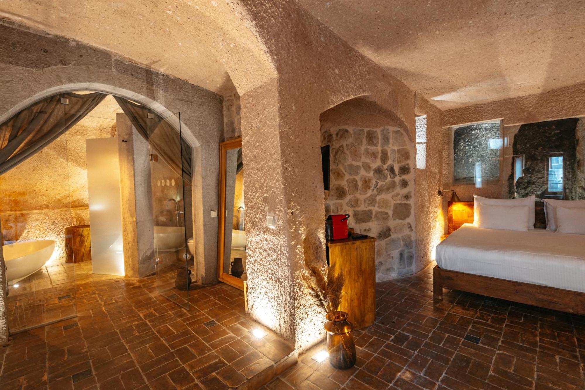 Millstone Cave Suites Hotel Üçhisar Buitenkant foto